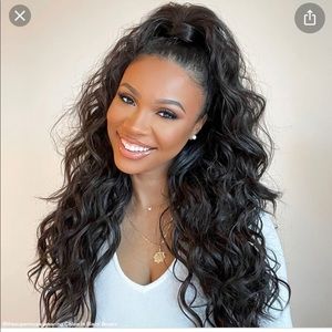 INH Insert Name Here Chloe